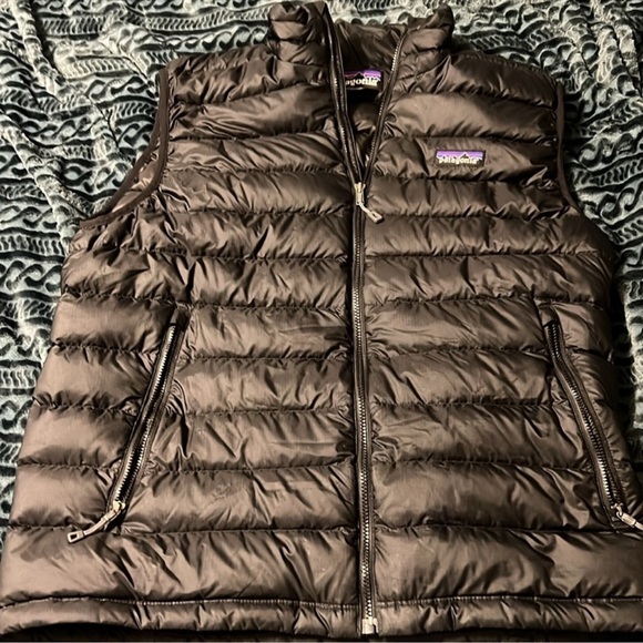 Mens Patagonia Goose Down Puffer Vest - Picture 2 of 4